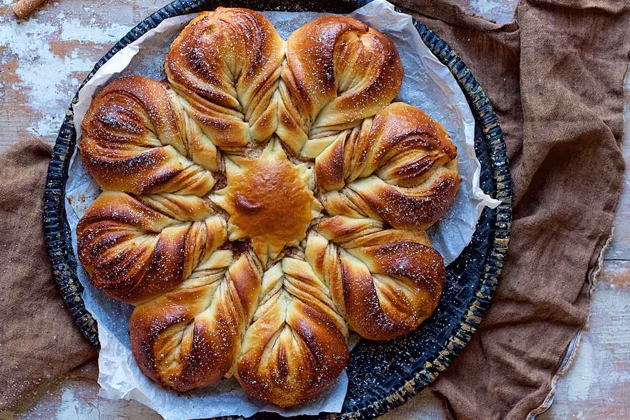 Cinnamon Star Bread